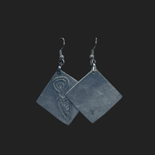 Load image into Gallery viewer, Aluminum Goddess Diamond Earrings