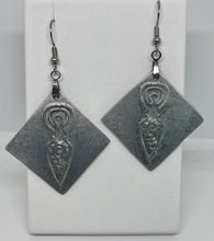 Load image into Gallery viewer, Aluminum Goddess Diamond Earrings