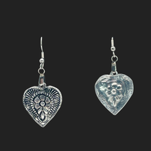 Load image into Gallery viewer, Aluminum Heart in Full Bloom
