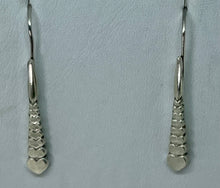 Load image into Gallery viewer, Fine Silver Graduated Heart Earrings
