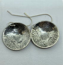 Load image into Gallery viewer, Fine Silver Roll Printed Round Domed Earrings
