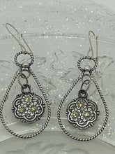 Load image into Gallery viewer, Sterling Silver Wire Twist Teardrop Floral Dangle Earrings

