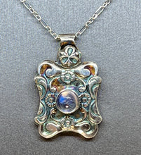 Load image into Gallery viewer, Fine Silver Pendant with Flashy Blue Moonstone
