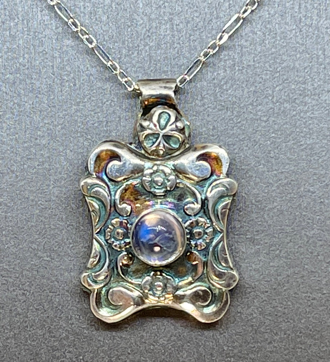 Fine Silver Pendant with Flashy Blue Moonstone